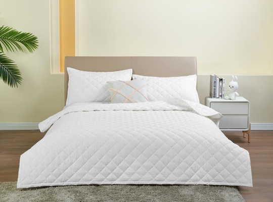 المطبوعة القطنية البيضاء البطانيات مجموعة الملكة الحجم غطاء بطانية مخصصة